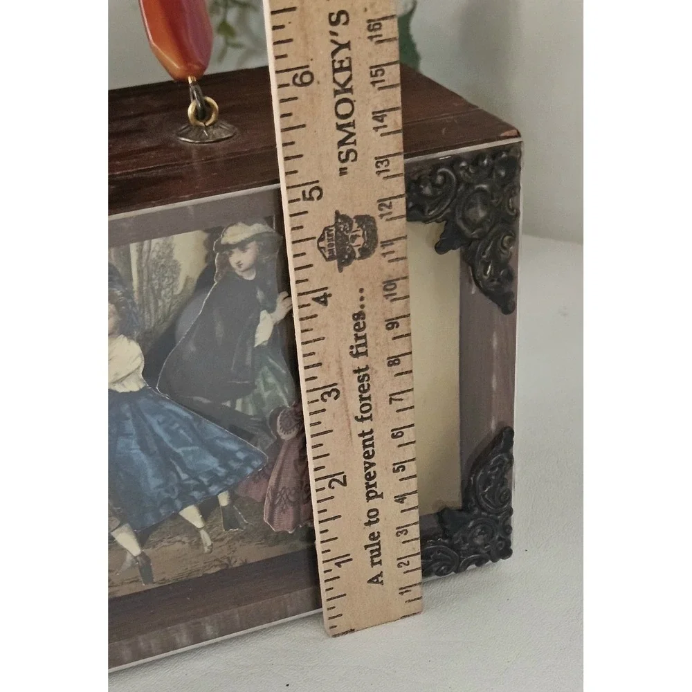 Vintage Wooden 3D  Decoupage Decorative Keepsake Box Purse 1960s/70's
